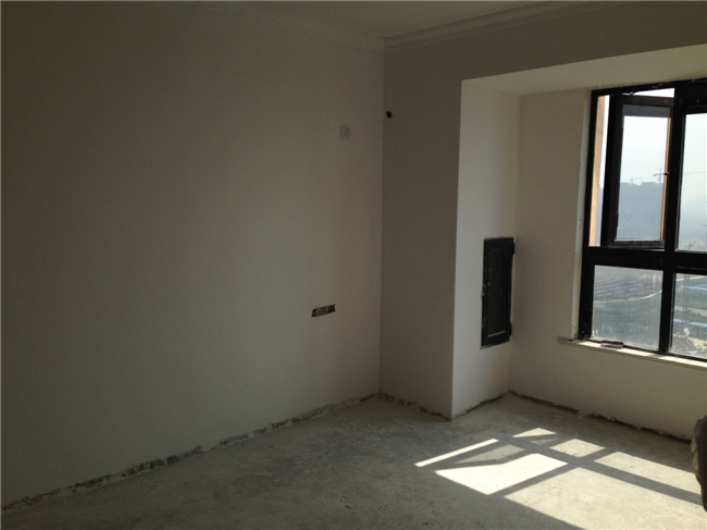 新房到手,毛坯房,白墙,能直接刷乳胶漆吗?-我家