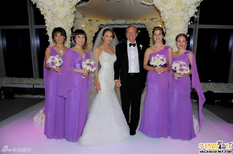 从明星<em>结婚</em>到平常人<em>结婚</em>,伴娘<em>姐妹</em>团风靡一时