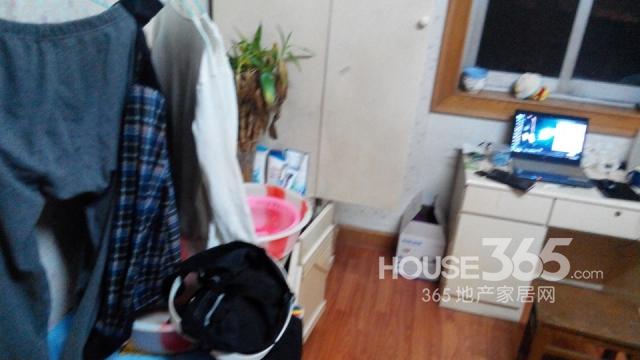 虹桥饭店对面虹桥加油站往里_南京鼓楼区虹桥