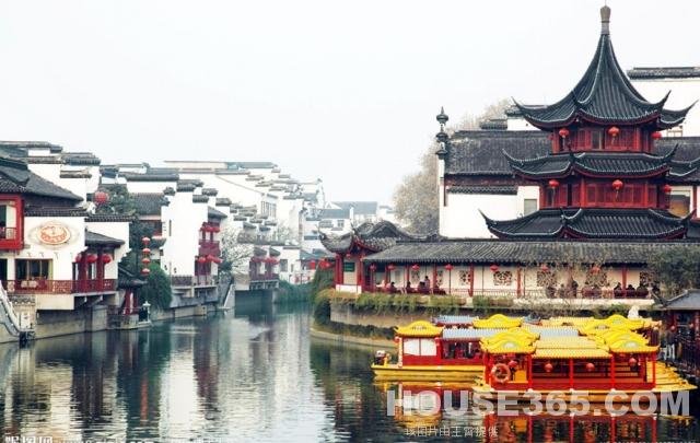 大行宫地铁口 新世纪广场临街门面出售